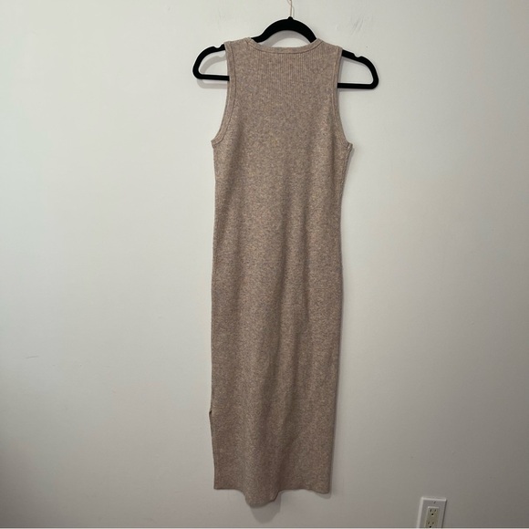 ON 34th Women’s Ribbed Knit Midi Sweater Dress Beige Multicolor casual Size S - Picture 7 of 10
